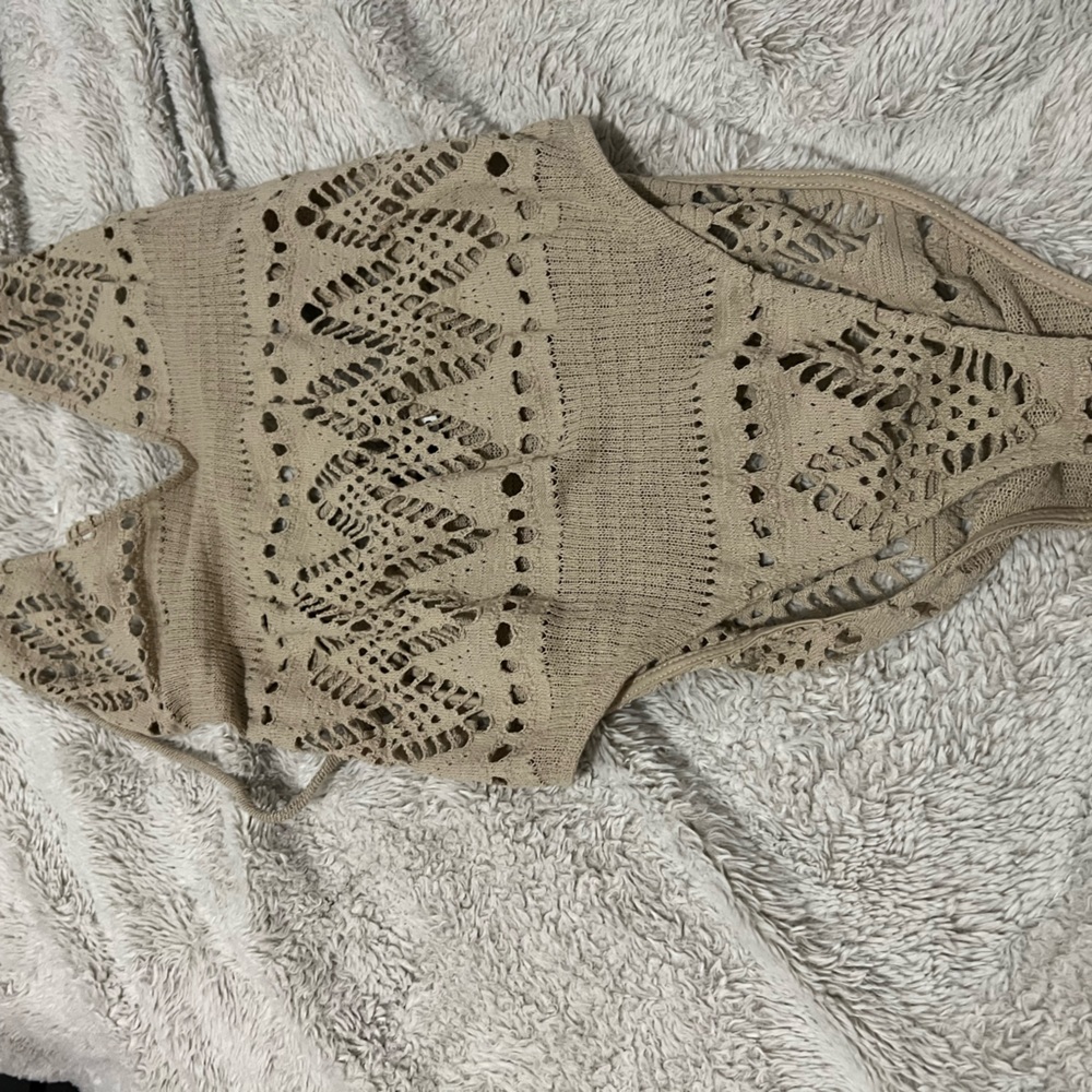 Zara women’s cover up